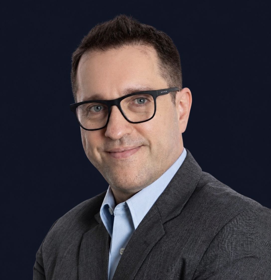 Prof. Dr. Mauricio C. Serafim